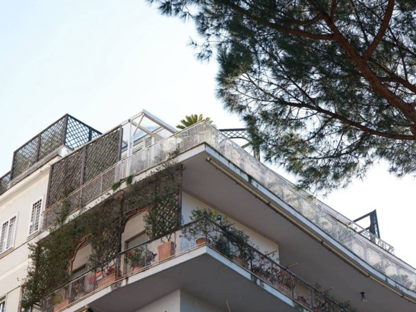 appartamento in vendita a Roma in zona Ardeatino