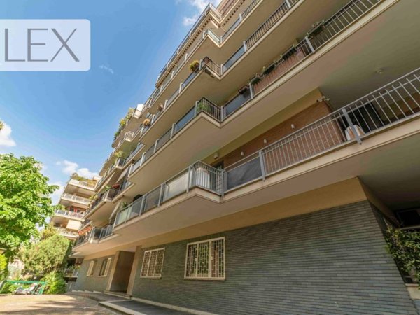 appartamento in vendita a Roma in zona Nomentano