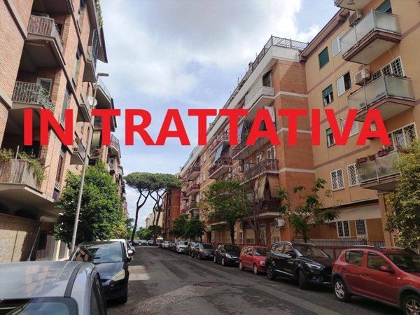 appartamento in vendita a Roma in zona Ostia