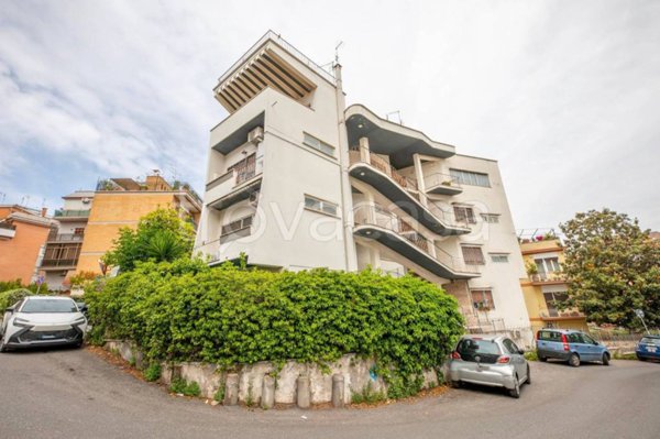 appartamento in vendita a Roma in zona Monte Sacro/Talenti