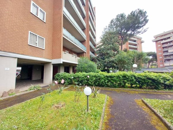 appartamento in vendita a Roma in zona Cinecittà
