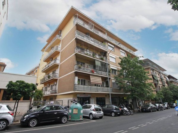 appartamento in vendita a Roma in zona Gianicolense