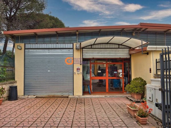negozio in vendita a Roma in zona Gianicolense