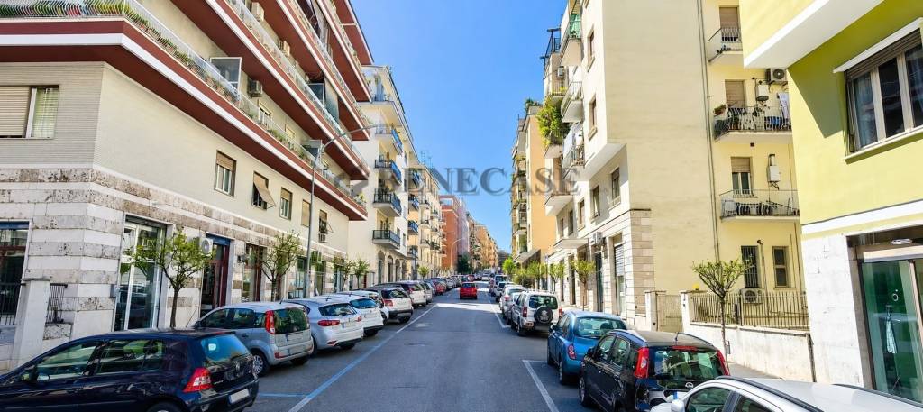 appartamento in vendita a Roma in zona Gianicolense