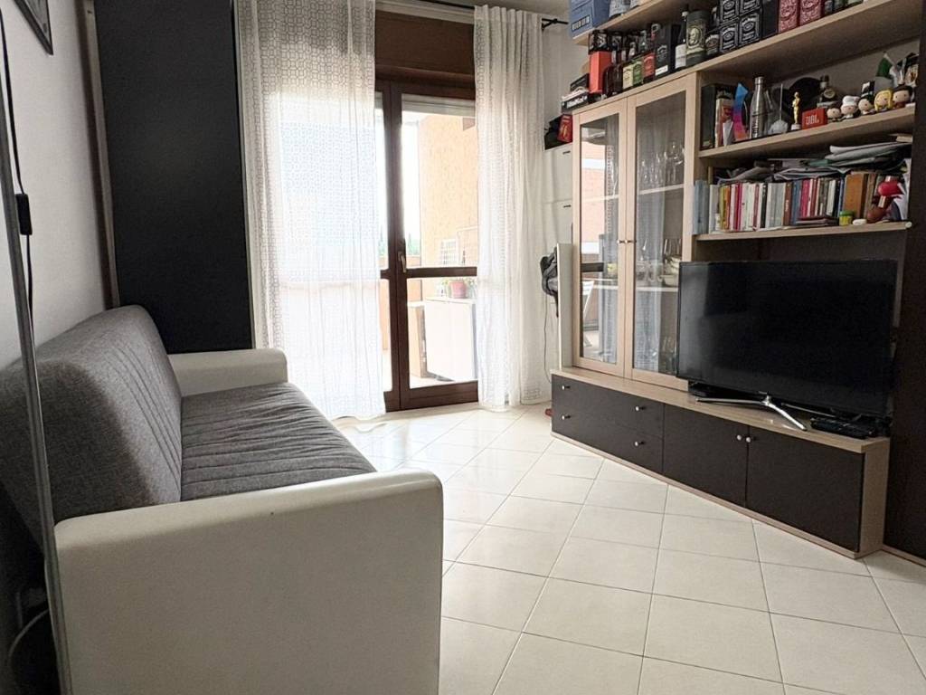 appartamento in vendita a Roma in zona Ponte di Nona