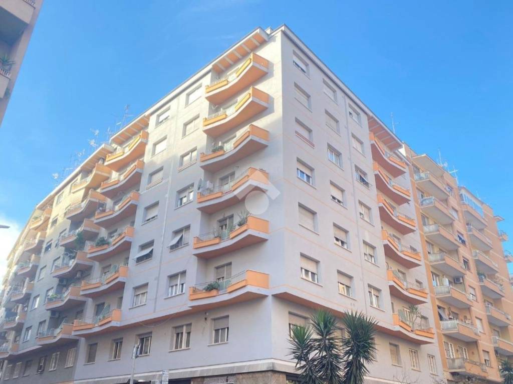 appartamento in vendita a Roma in zona Gianicolense