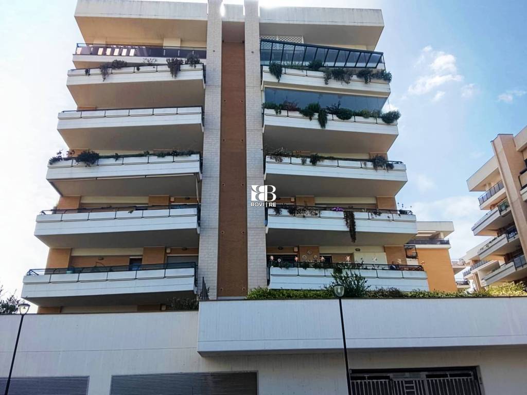 appartamento in vendita a Roma in zona Giuliano Dalmata
