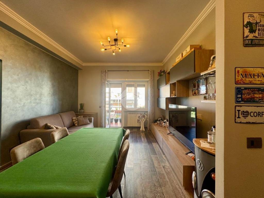 appartamento in vendita a Roma in zona Monte Sacro/Talenti