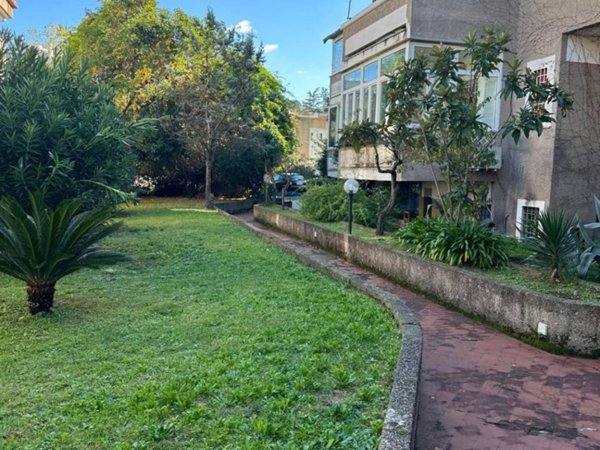 appartamento in vendita a Roma in zona Grottarossa