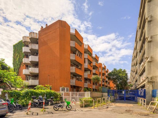 appartamento in vendita a Roma in zona Testaccio