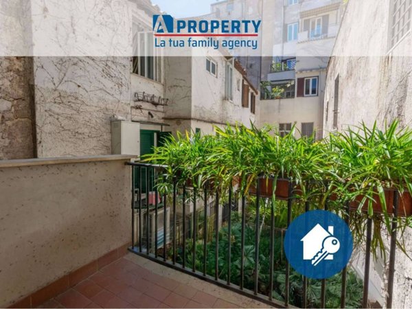 appartamento in vendita a Roma in zona Rione Regola