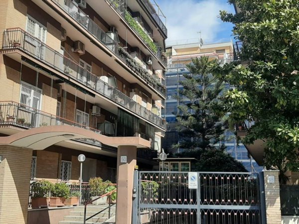 appartamento in vendita a Roma in zona Ostia