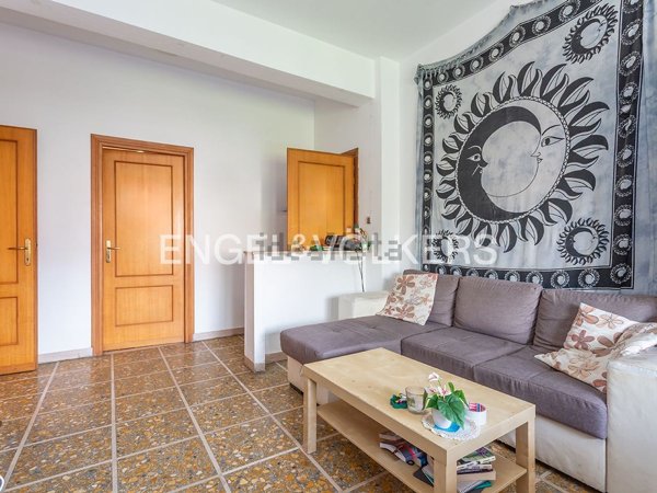 appartamento in vendita a Roma in zona Ostiense