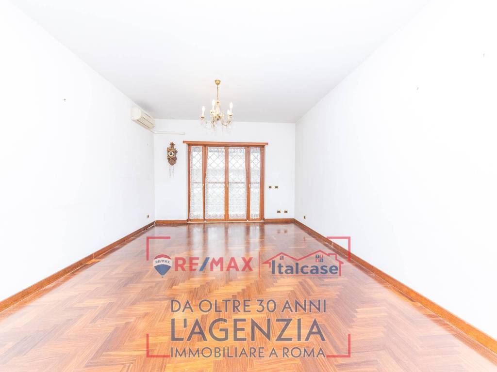 appartamento in vendita a Roma in zona La Giustiniana