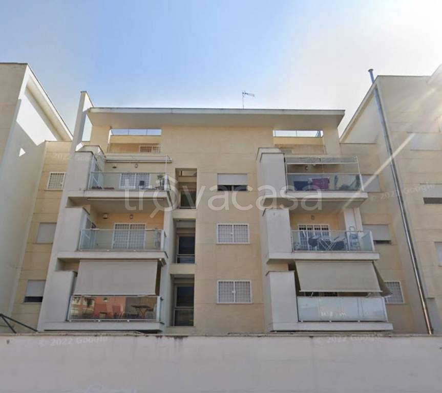 appartamento in vendita a Roma in zona Corviale