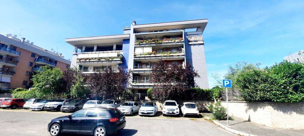 appartamento in vendita a Roma