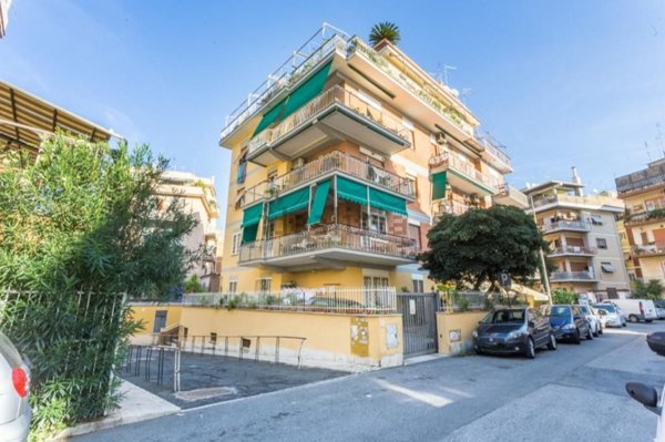 appartamento in vendita a Roma in zona Primavalle