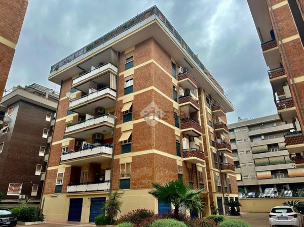 appartamento in vendita a Roma in zona Ostia