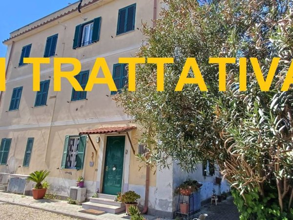 appartamento in vendita a Roma in zona Appio Pignatelli