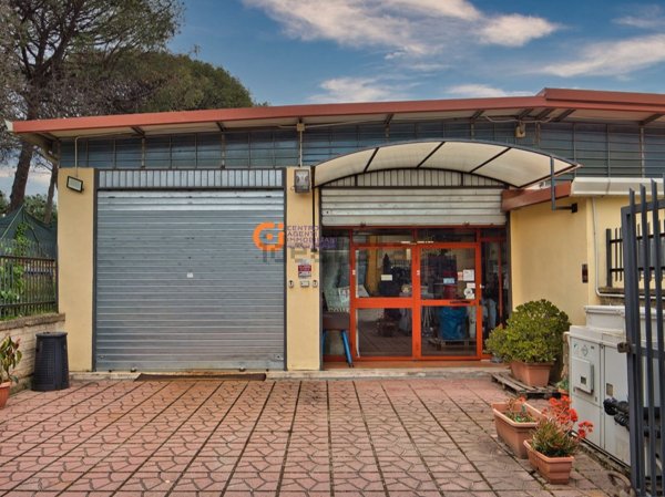 locale di sgombero in vendita a Roma in zona Gianicolense