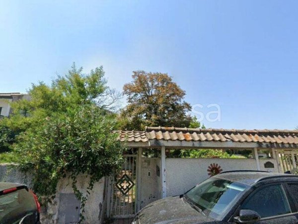 casa indipendente in vendita a Roma in zona Ostia Antica