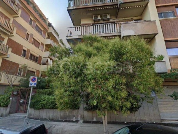 appartamento in vendita a Roma in zona Ostia
