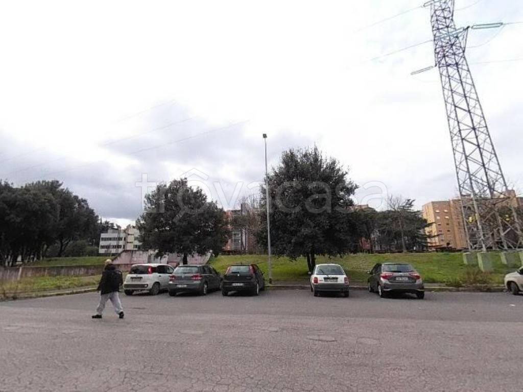 ufficio in vendita a Roma in zona Collatino