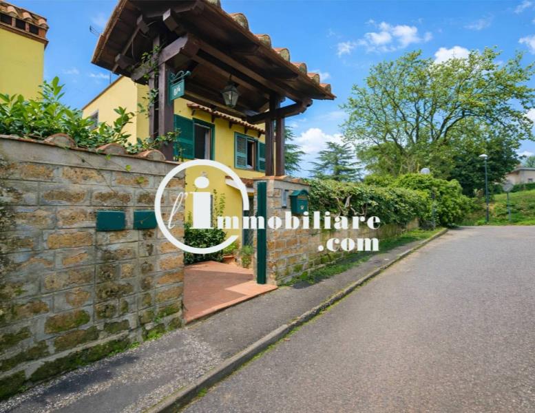 casa indipendente in vendita a Roma in zona Tor di Quinto