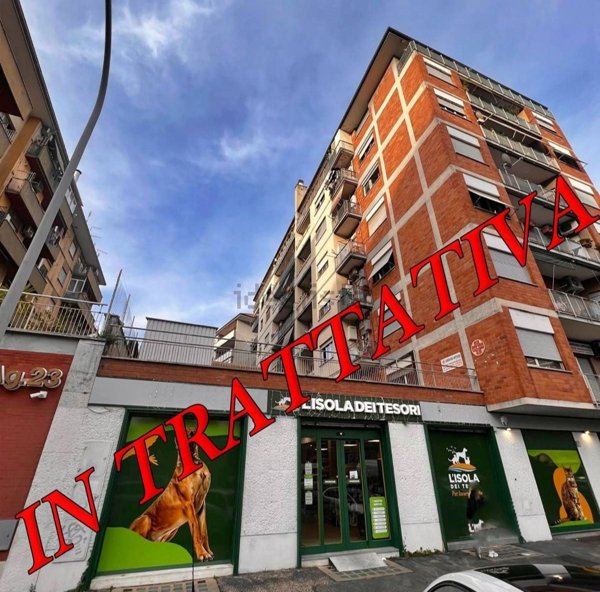 appartamento in vendita a Roma in zona Appio Claudio