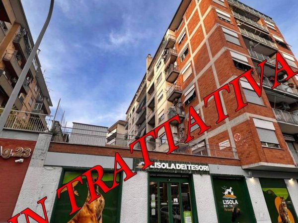 appartamento in vendita a Roma in zona Appio Claudio