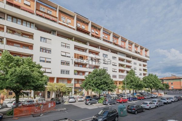 appartamento in vendita a Roma in zona Ardeatino