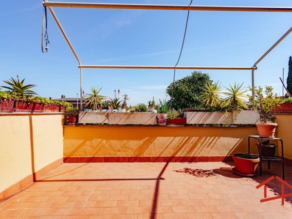 appartamento in vendita a Roma in zona Acilia