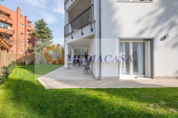 appartamento in vendita a Roma in zona Isola Farnese