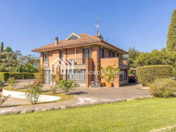 casa indipendente in vendita a Roma in zona Castel di Leva