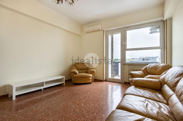 appartamento in vendita a Roma in zona Ostiense