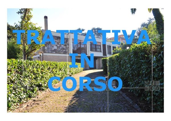 casa indipendente in vendita a Roma in zona Appio Claudio