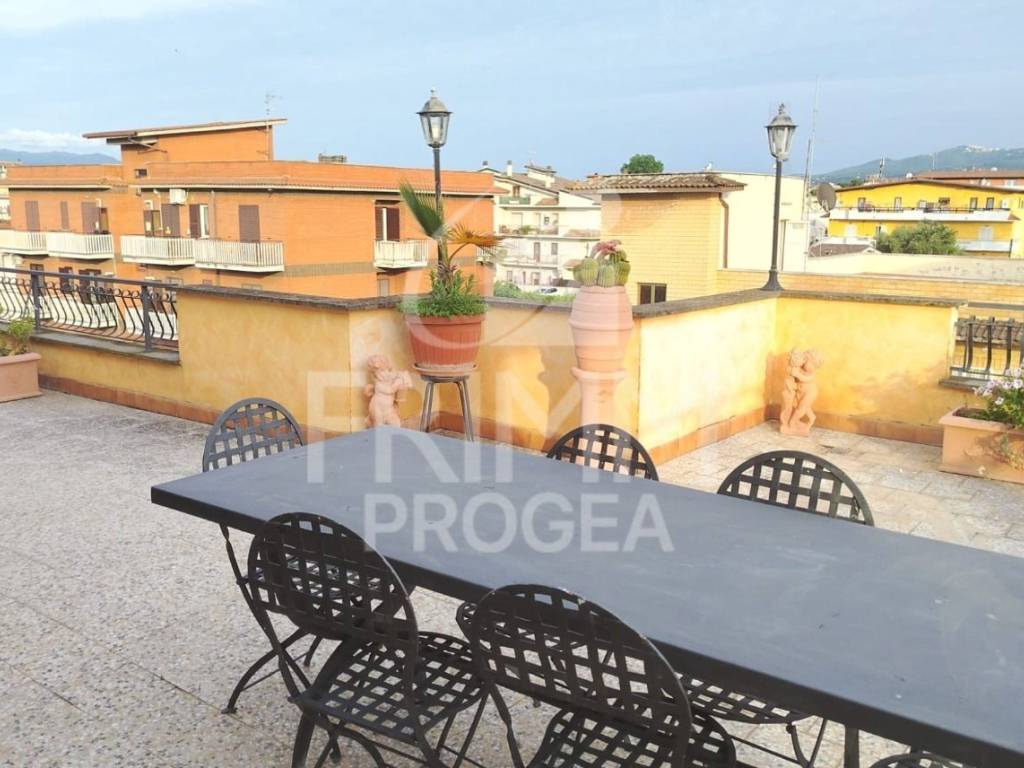 appartamento in vendita a Roma in zona Finocchio