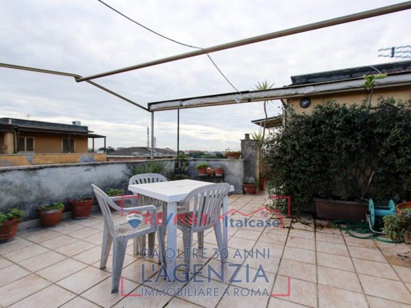 appartamento in vendita a Roma in zona Torrevecchia
