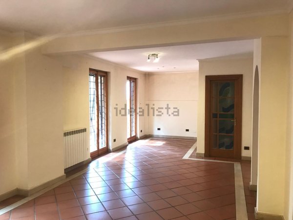 casa indipendente in vendita a Roma in zona Isola Farnese