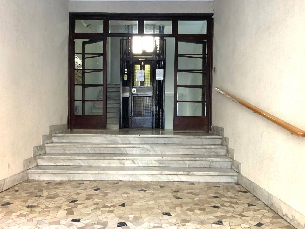 appartamento in vendita a Roma in zona Tuscolano