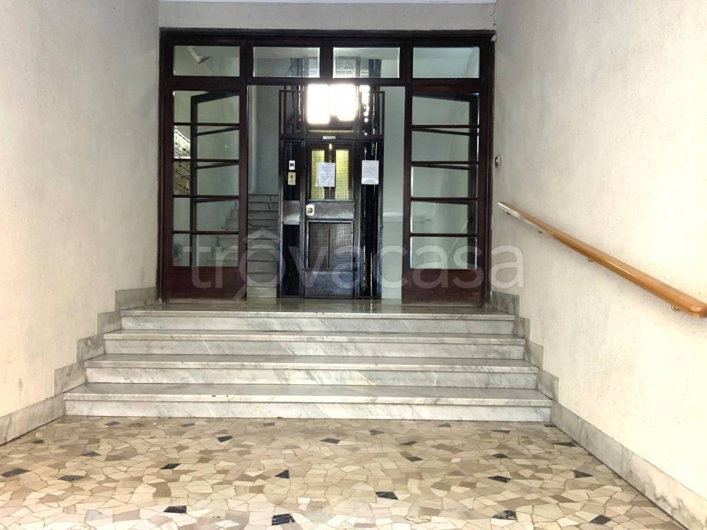 appartamento in vendita a Roma in zona Tuscolano