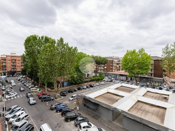appartamento in vendita a Roma in zona Portuense