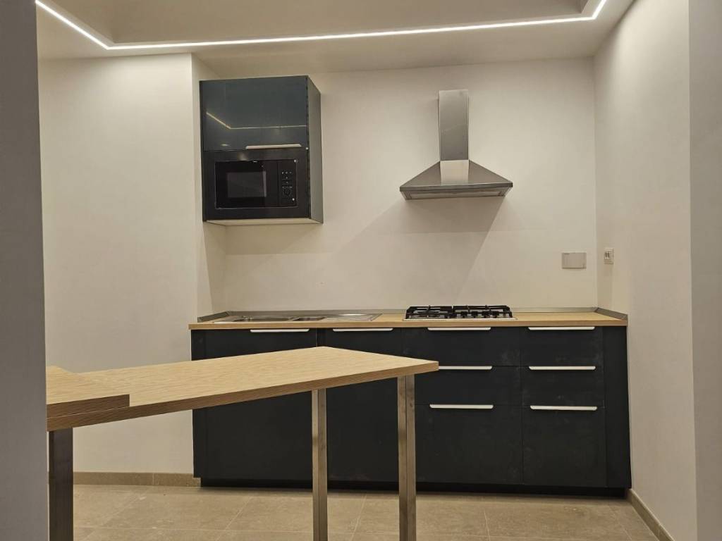 appartamento in vendita a Roma in zona Della Vittoria