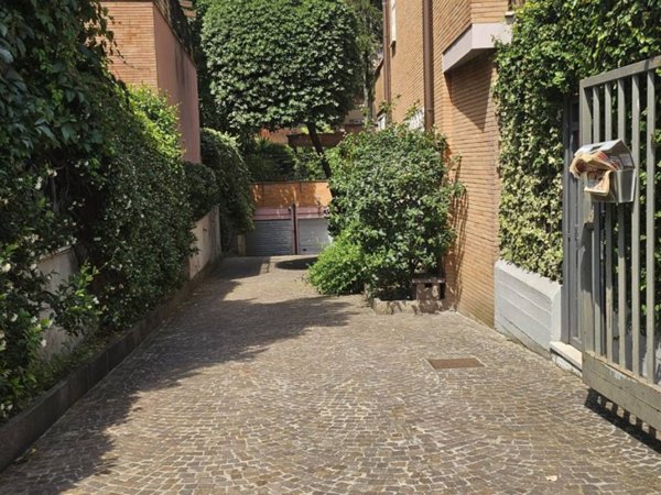 appartamento in vendita a Roma in zona Della Vittoria