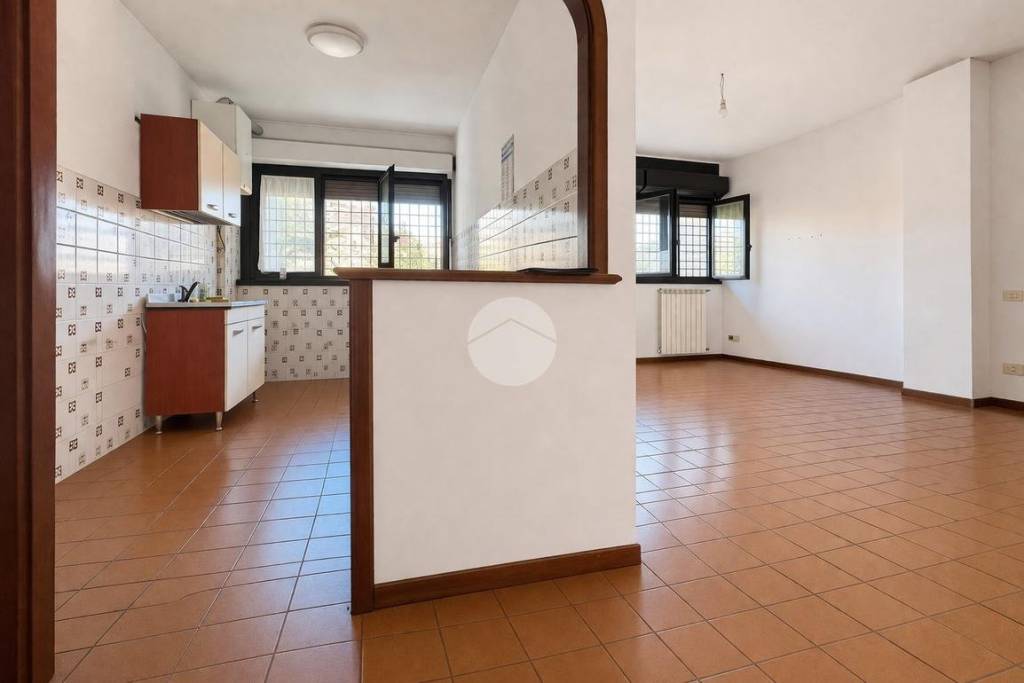 appartamento in vendita a Roma in zona Spinaceto