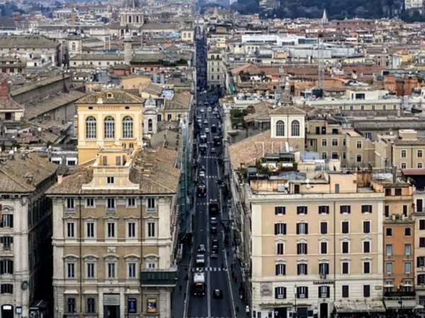 appartamento in vendita a Roma in zona Centro Storico