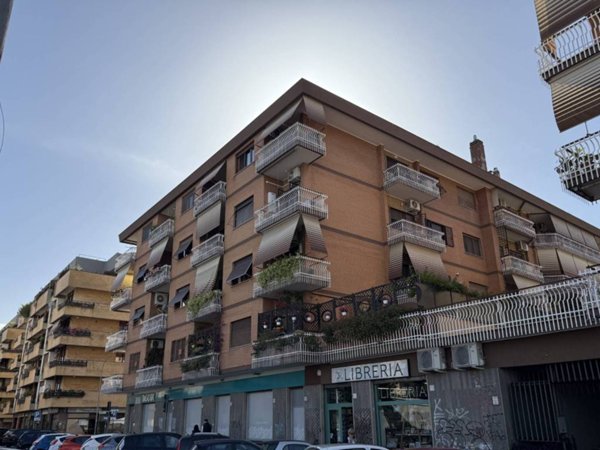 appartamento in vendita a Roma in zona Monte Sacro/Talenti