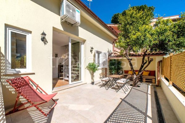 casa indipendente in vendita a Roma in zona Della Vittoria