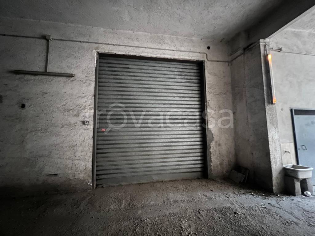 appartamento in vendita a Roma in zona Appio Claudio