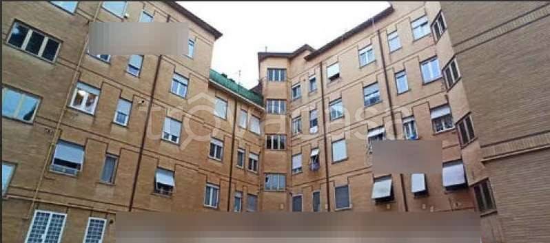 appartamento in vendita a Roma in zona Ostia